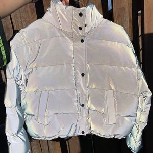 Reflective crop puffer jacket